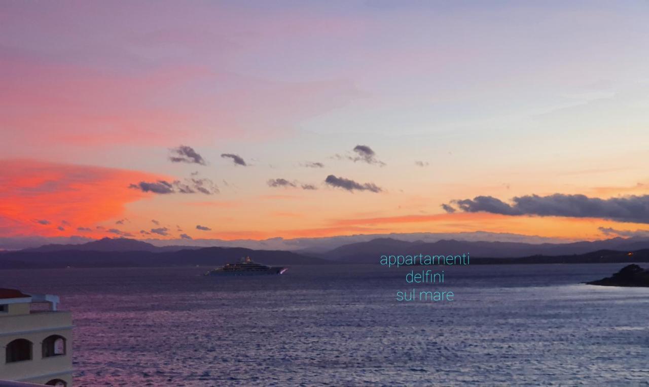 Appartamento Delfini Sul Mare Golfo Aranci Buitenkant foto