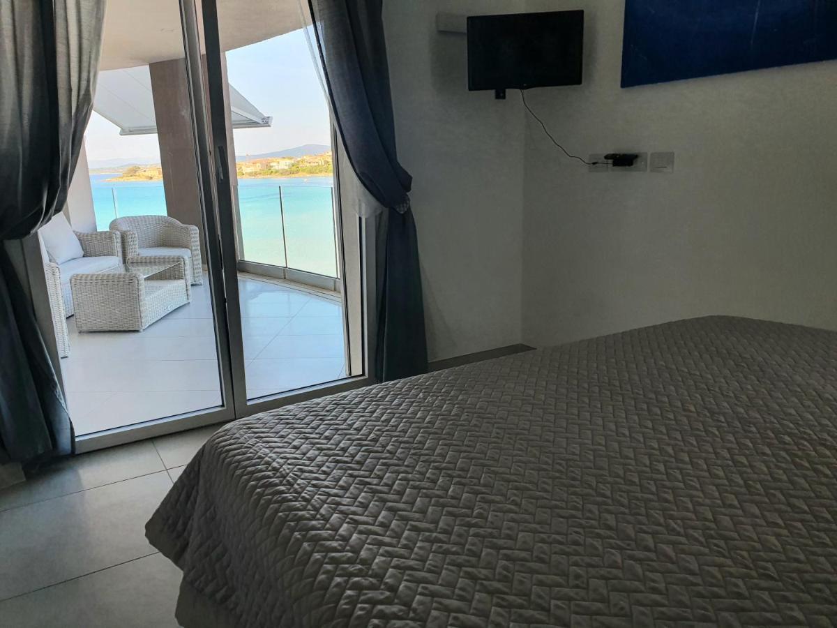 Appartamento Delfini Sul Mare Golfo Aranci Buitenkant foto