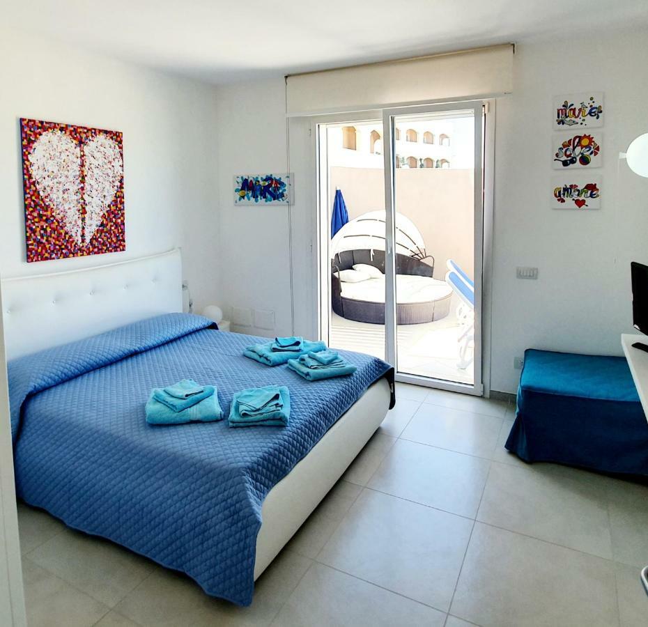 Appartamento Delfini Sul Mare Golfo Aranci Buitenkant foto