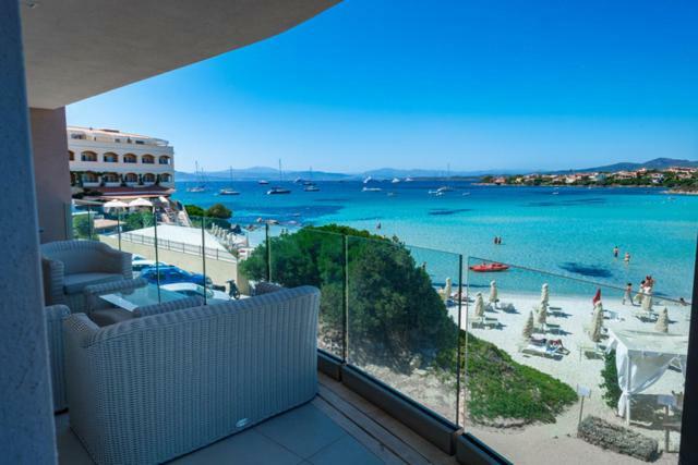 Appartamento Delfini Sul Mare Golfo Aranci Buitenkant foto