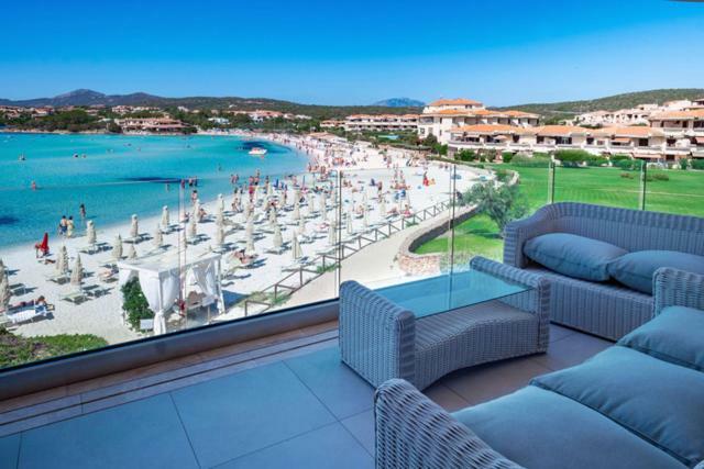 Appartamento Delfini Sul Mare Golfo Aranci Buitenkant foto